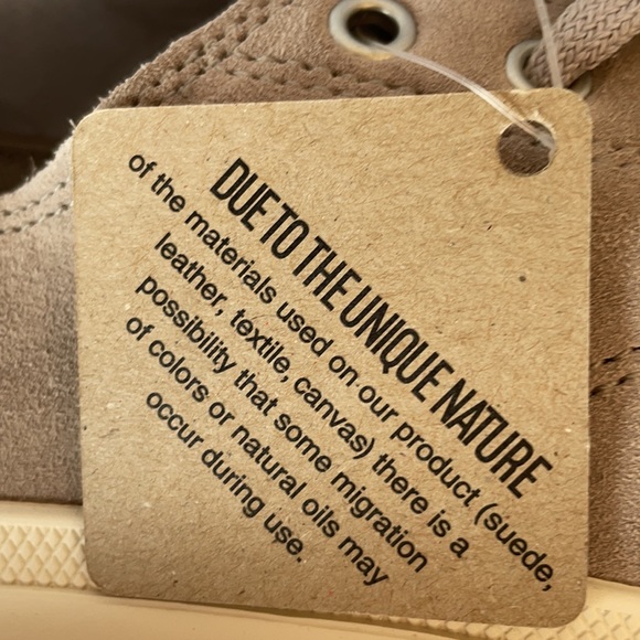 Palladium Women's Wander Lace Suede Sneaker - Picture 10 of 13